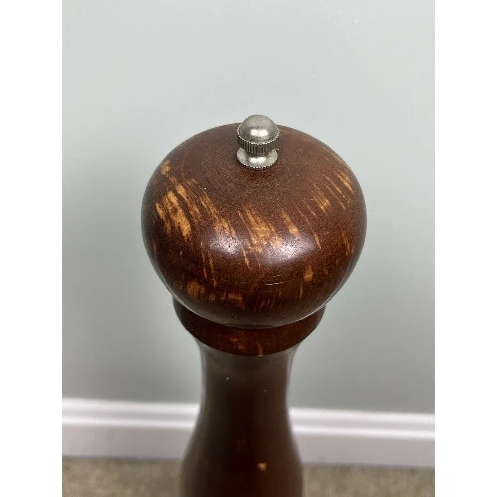 VTG MCM 17.5” H Large Wood Pepper Grinder Mill Traditional Style Walnut Finish